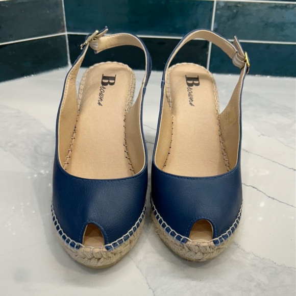 Blue Espadrilles, new size 8 - Picture 2 of 5